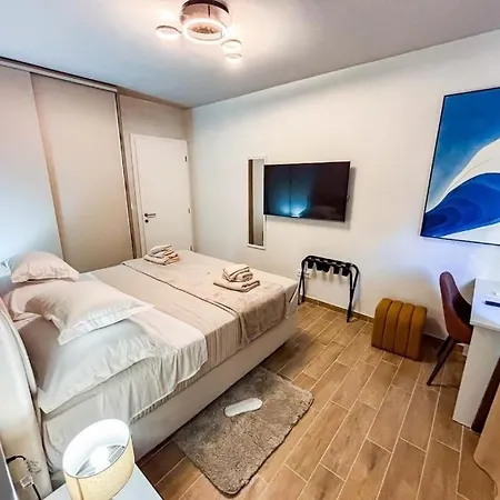 Family Friendly House With A Swimming Pool Drnis, Zagora - 25275